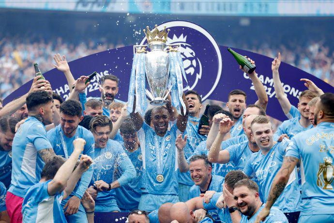 记者：若罗德里戈和维尼修斯都离队，皇马一定想签下哈兰德（记者：若罗德里戈与维尼修斯双双离队，皇马势必引进哈兰德）