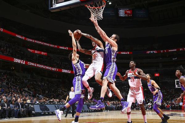 马雷斯卡：埃斯特旺和德拉普可出战，如有需要帕尔默能踢90分钟（马雷斯卡：埃斯特旺、德拉普均可出场，帕尔默必要时能踢满90分钟）