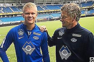 瓜达拉哈拉抽中巴萨后狂欢如夺冠