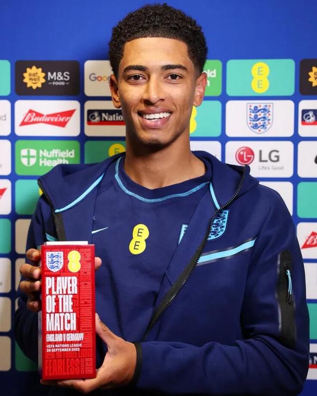 真正的高手，踢得都很省力（顶级高手，出脚最省劲）